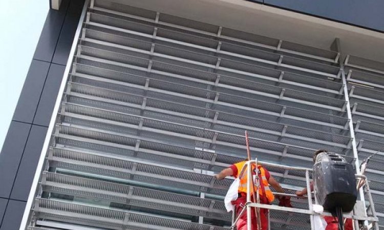 Dépannage de brise-soleil orientable (BSO) - JMR Entreprise de stores à Lyon